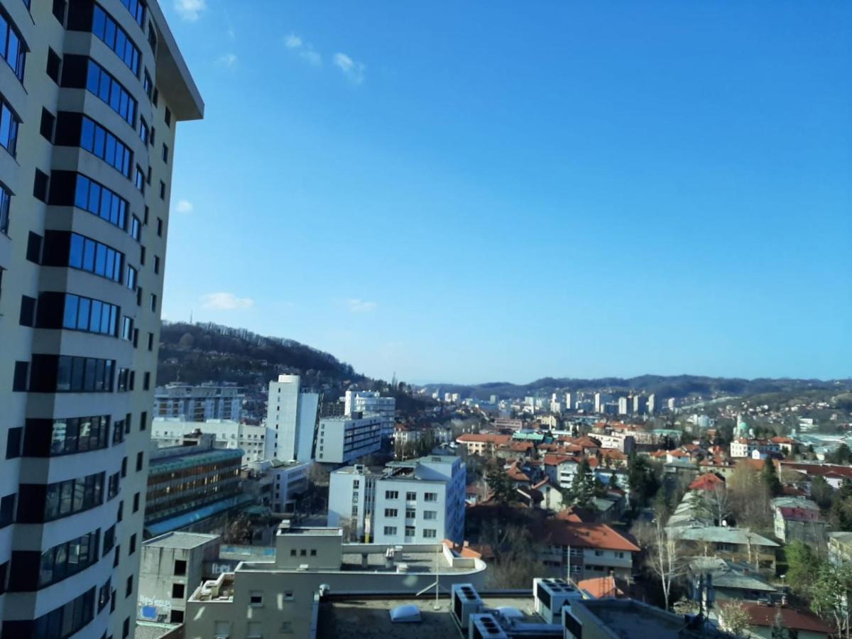 Bright, Modern & Cozy Apartment 투즐라 외부 사진
