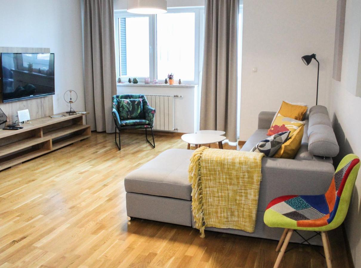 Bright, Modern & Cozy Apartment 투즐라 외부 사진
