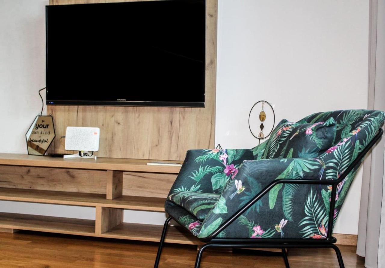 Bright, Modern & Cozy Apartment 투즐라 외부 사진