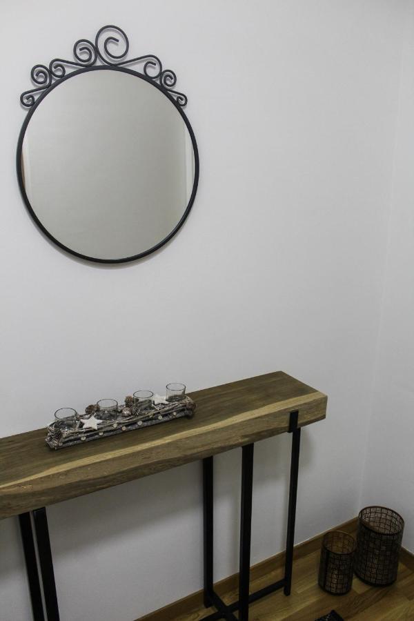 Bright, Modern & Cozy Apartment 투즐라 외부 사진
